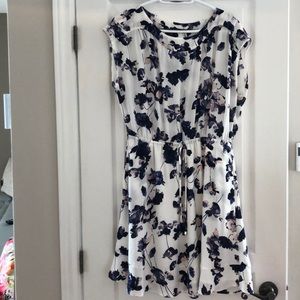 NWOT RW&CO floral dress